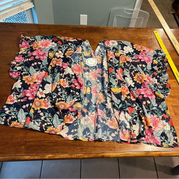 NWT Umgee floral duster size XL pink blue ruffle - Picture 1 of 7